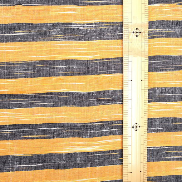 【アウトレット特価品】AKFS147BYL（GS111）インド イカット(Ikat) 絣織 手織りシルク生地 2枚目の画像