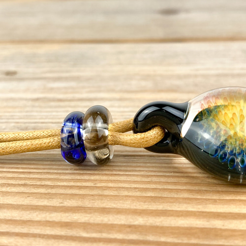 Fume Dot Glass Implosion ボロシリケイトガラスペンダント