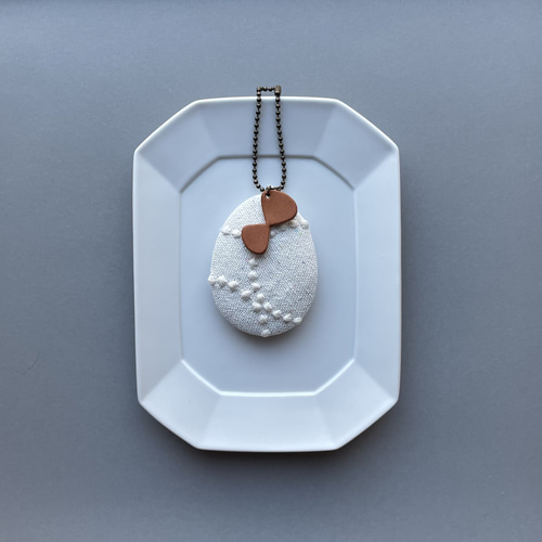 ミナペルホネン　ハンドメイドチャーム　飾り mina perhonen ミナペルホネン｢tambourine｣チャーム