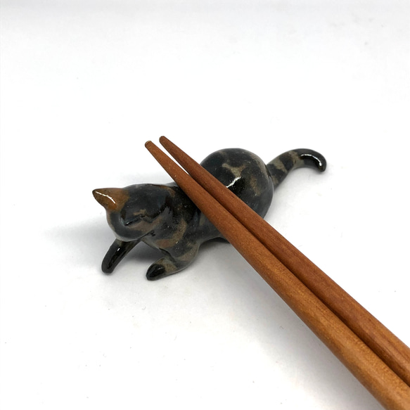 猫の箸置き三態（サビ猫）　はしおき　ネコ　サビ猫　 2枚目の画像