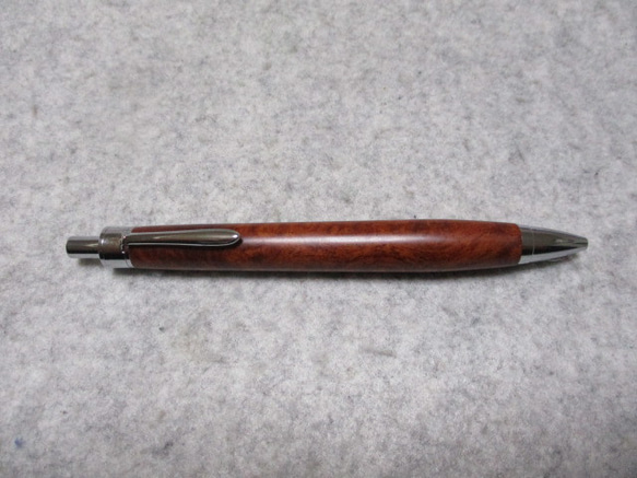 素晴らしい品質 本花梨瘤 瘤杢 キヌカオイル仕上げ 木軸ボールペン(シャープ 筆記具