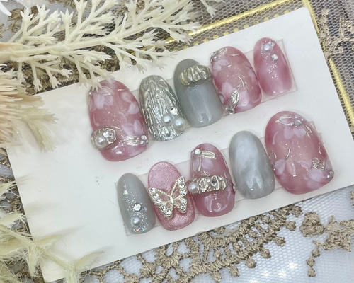 あのネイルチップオーダー shion nail🤍ネイルチップ販売🤍fukui🦖 | オーダー梱包♡ 今日