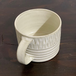 陶器　白マットのマグカップ 6枚目の画像