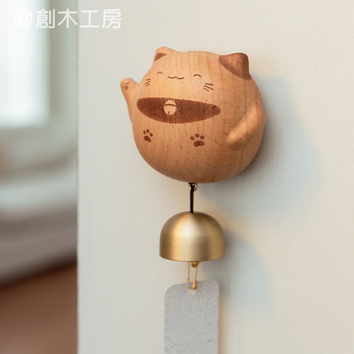 ドアベル　ねこ型 猫形ドアベル ブナ材 優しい音 ドアチャイム 新築 引越し 贈り物
