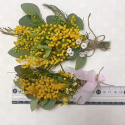 ミモザミニスワッグ　手のひらサイズ　タグ付き 4枚目の画像