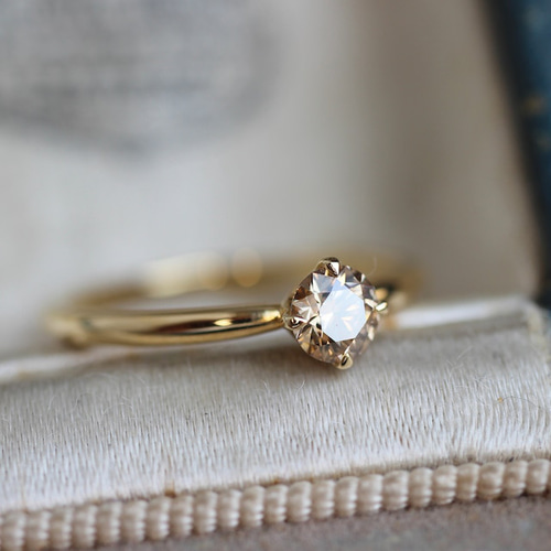 ブラウンダイヤモンド 0.325ct 4本爪×絞りアーム K18YGリング 【MJ2412