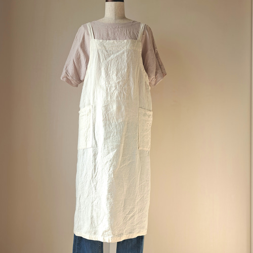 リネンのかぶるだけ簡単エプロン(オフホワイト) エプロン TSUMUGO 通販