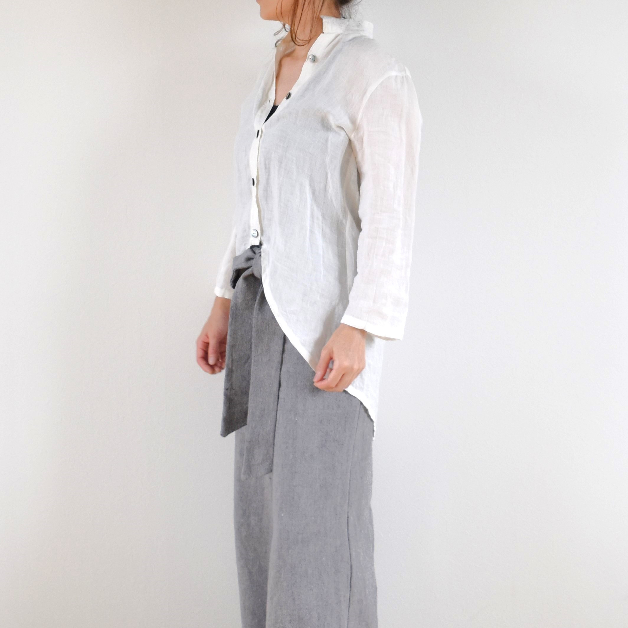 やわらかリネン100％ 前後差丈 シャツ ブラウス/white オフホワイト