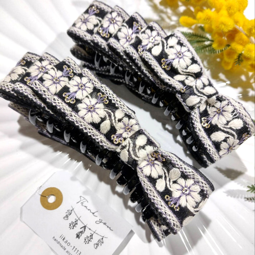 受注製作【13㌢】インド刺繍リボンのバナナクリップ 選べる2カラー