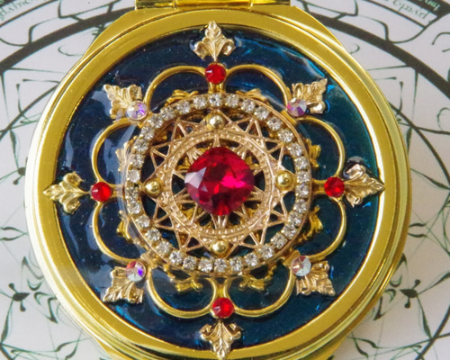 魔法の変身コンパクトミラー 手鏡 nAmi 通販 17477064｜Creema(クリーマ)