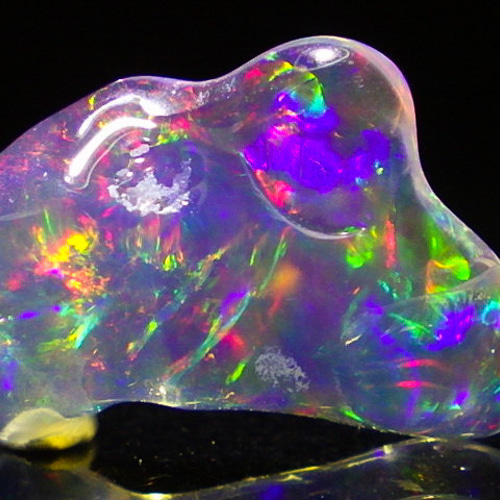 ☆ホワイトオパールの原石磨き☆3.8ct/18.1mm☆天然石蛋白石鉱物 ☆ホワイトオパールの原石磨き☆3.8ct/18.1mm☆天然石蛋白石鉱物