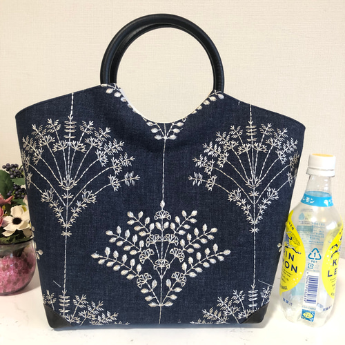 お出かけバック インポート刺繍生地 トートバッグ tumugi 通販｜Creema 