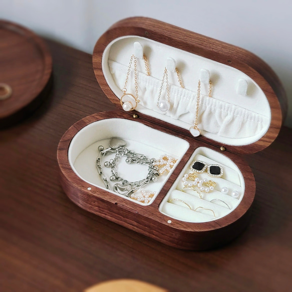 木製ジュエリーボックス、耳飾り、リング、ネックレス、ブレスレットの収納ボックスです。軽量で持ち運びに便利な小型の旅行用ジ 8枚目の画像