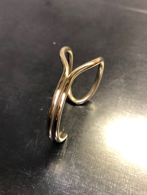 brass water drop bangle 3mm バングル ブレスレット 5枚目の画像