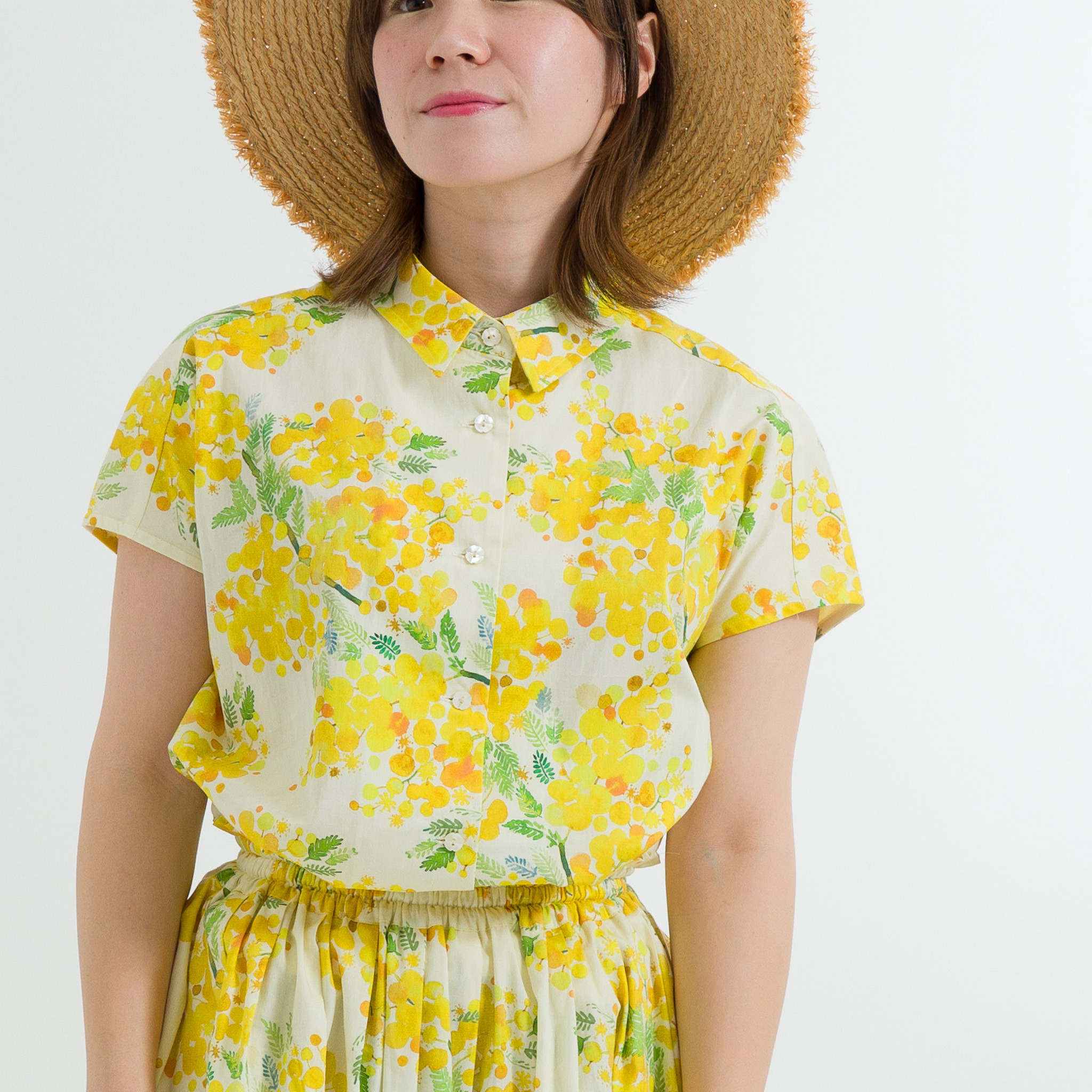 ハレの日のブラウス「ミモザ」