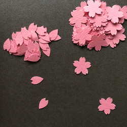桜色4タイプの花びら付きさくら150枚セット 3枚目の画像