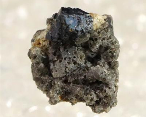 母岩つき原石 アフガニスタン産 母岩付きエメラルドの原石（標本）3.3g - cute stone