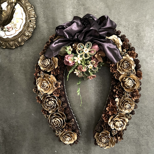 エレガント馬蹄リース ハンドメイド木の実リース ギフト ハンドメイド