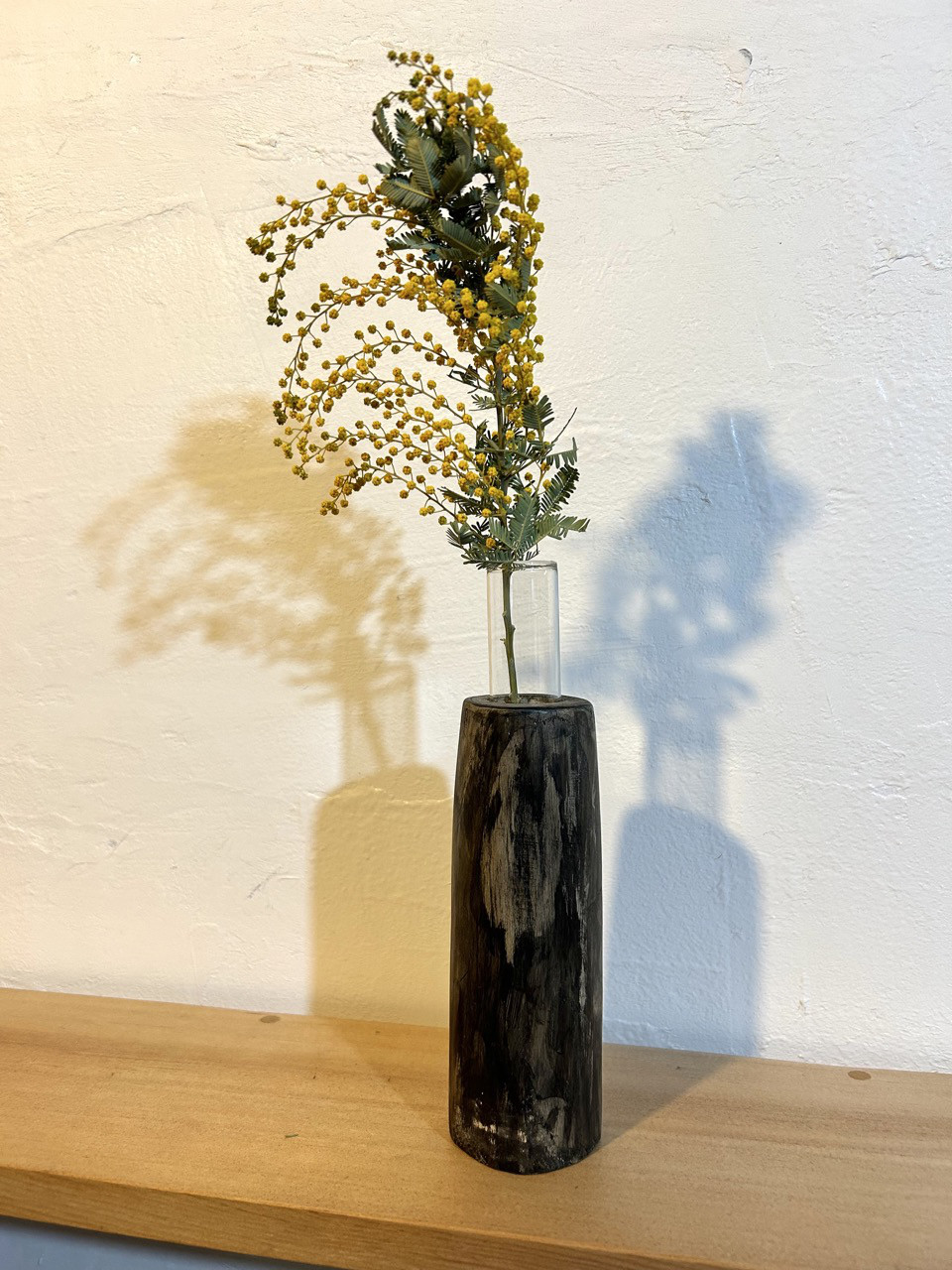 天然木 ケヤキ 欅 花瓶 インテリア きれいな木目 天然木の花瓶 ケヤキ 小 皮付きナチュラル No,97 一輪挿し・花瓶