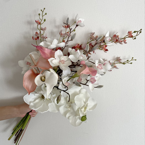 胡蝶蘭、マグノリア、カラー、ウェディングブーケ、和装ブーケ ブーケ