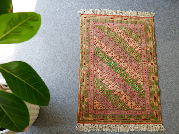 92×65cm【アフガニスタン の マシュワニ手織り キリム 手織り絨毯】 アフガニスタン