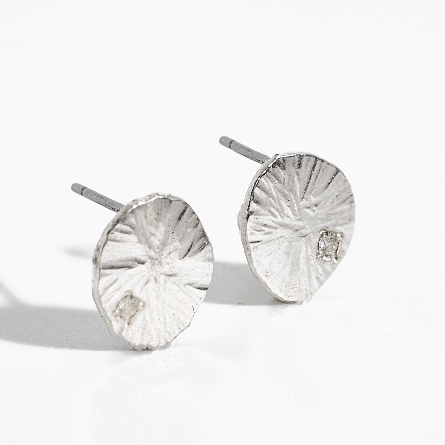 halo pierced earrings　diamond／SV999