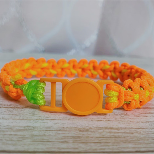 猫用首輪（オレンジフラワー）安全セイフティーバックルのパラコード