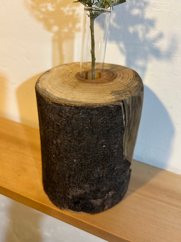 天然木の花瓶 ケヤキ 大 皮付きナチュラル No,103 5枚目の画像