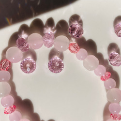 handmade pink bracelet 2枚目の画像