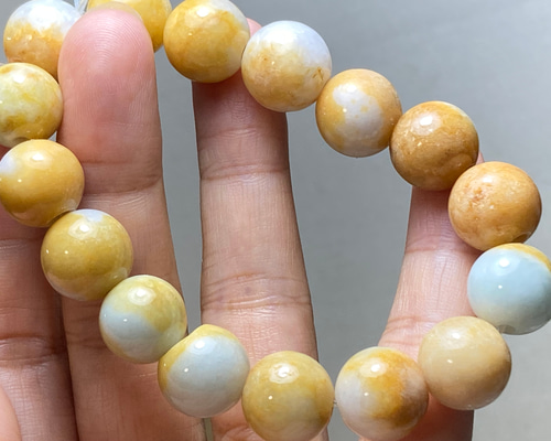 ミャンマー産　天然　本翡翠　A貨　白氷種　算盤珠　ブレスレット ミャンマー産天然無処理翡翠 ビーズ ブレスレット ホワイト 冰