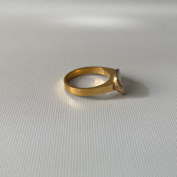 牡蠣殻×金継ぎフラットリング 11号　サージカルステンレス シルバー 指輪/一点物/ゴールドリング　ギフト 3枚目の画像