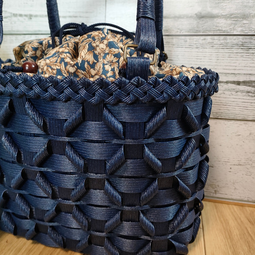 クラフトバンドバック《ネイビー》巾着布付き かごバッグ クー 通販