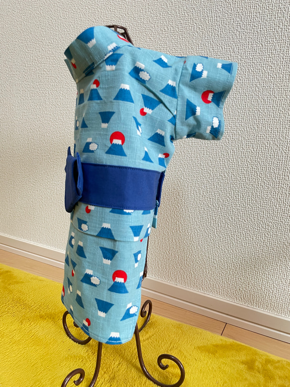 ★新作★⭐︎犬服⭐︎小型犬用うちわ付き浴衣 男の子用 富士山 サックス 3枚目の画像