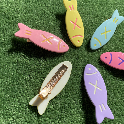 パステル おさかな ヘアクリップ 一個 ヘアクリップ・バナナクリップ  