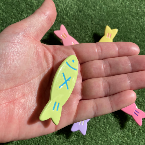 パステル おさかな ヘアクリップ 一個 ヘアクリップ・バナナクリップ  