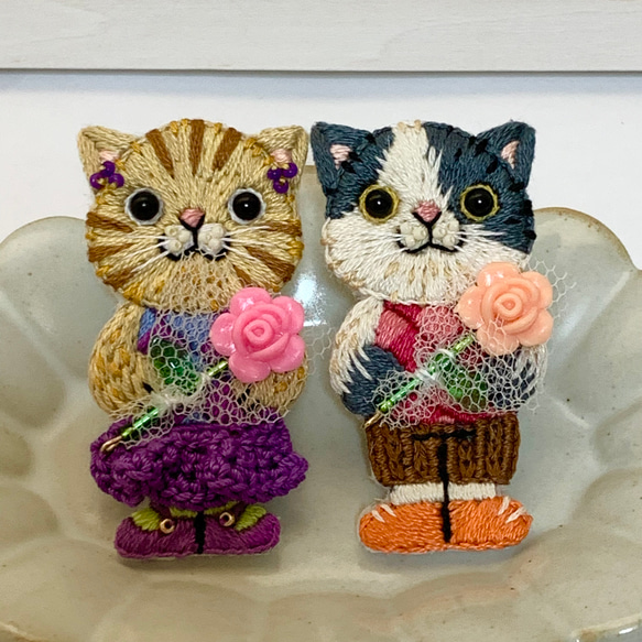 THANKS MOM！茶トラ猫ちゃん の手刺繍ブローチ 4枚目の画像