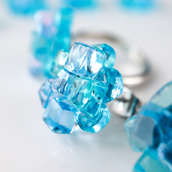 ガラスのラムネゼリー 指輪 リング ガラス 夏 透明感 ブルー ペールブルー 夏 プチギフト 母の日　春色 15枚目の画像