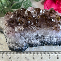 カコクセナイト内包✨　紫水晶　アメジスト　クラスター  原石　ラフストーン 9枚目の画像