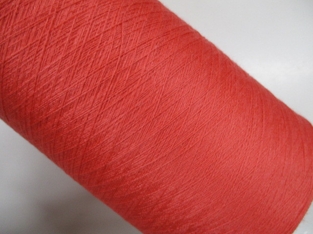 2/52番手 シルク30カシミヤ70　コーラル560g　R27