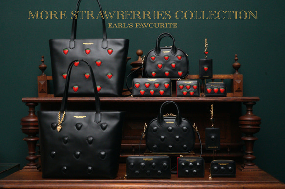 【More Strawberries Collection】ラウンドファスナーキーケース（黒いちご） 8枚目の画像