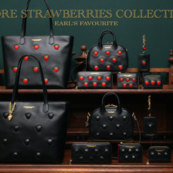 【More Strawberries Collection】L字ファスナーコンパクト財布（黒いちご） 8枚目の画像