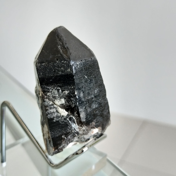 天然水晶 置物 結晶状 黒色台座付き 約15cm