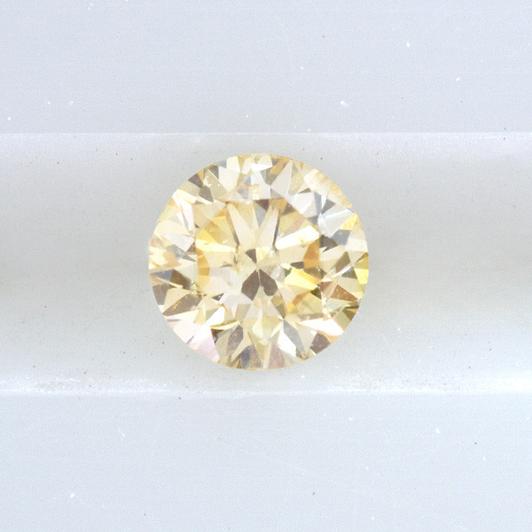 イエローダイヤ 0.09ct ソーティングメモ付き SAK064-28BS