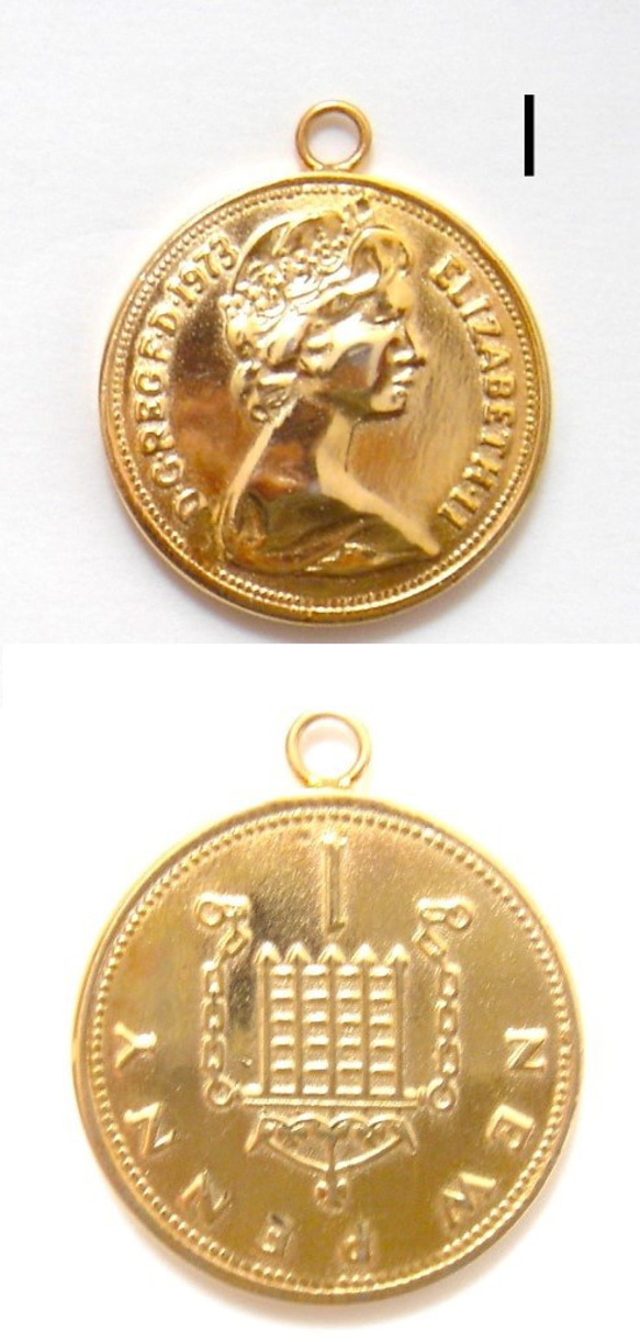 コイン 英国3ぺ二－ 1960年 ペンダントチャーム エリザベス女王ヴィンテージ 1点物 21mm アンティークコイン 7枚目の画像