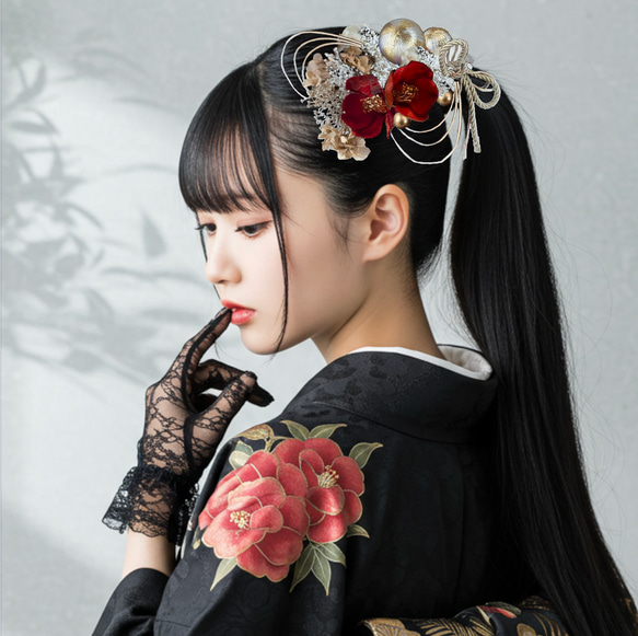 赤白　和装髪飾り　成人式髪飾り　着物髪飾り　振袖髪飾り　花嫁髪飾り　結婚式髪飾り 和装 振袖 着物 髪飾り 紅白 レッド&ホワイト成人式 結婚式 卒業