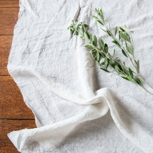 【1ｍ専用ページ】遠州織物 薄地 [リネン100%] 平織り 60番 生地 オフホワイト  1m〜 2枚目の画像