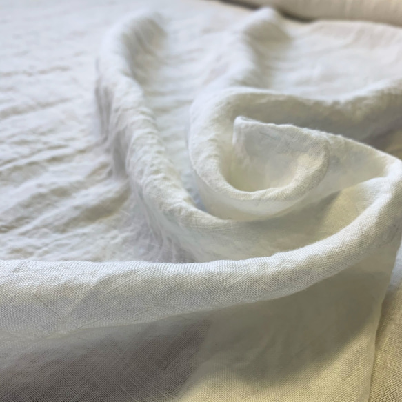 【1ｍ専用ページ】遠州織物 薄地 [リネン100%] 平織り 60番 生地 オフホワイト  1m〜 3枚目の画像