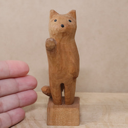 木彫り 招き猫（右手）ネコの置物（木材：山桜）（No.N0011） 14枚目の画像
