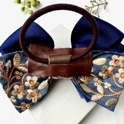 刺繍リボンとチュールの髪飾り　ブルーミックス 4枚目の画像