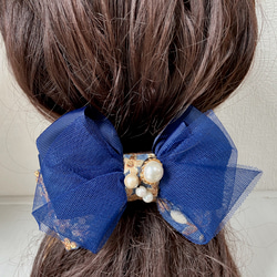 刺繍リボンとチュールの髪飾り　ブルーミックス 5枚目の画像